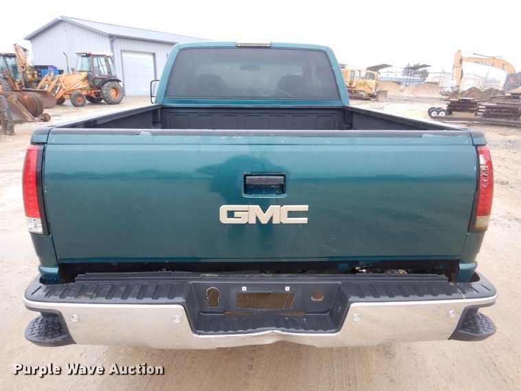 image for item MJ9961 1996 GMC Sierra 1500  Ext. Cab pickup truck