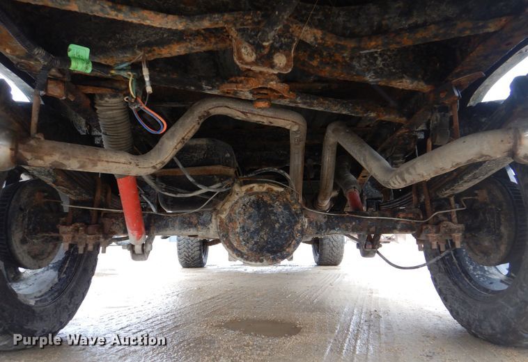 image for item MJ9961 1996 GMC Sierra 1500  Ext. Cab pickup truck