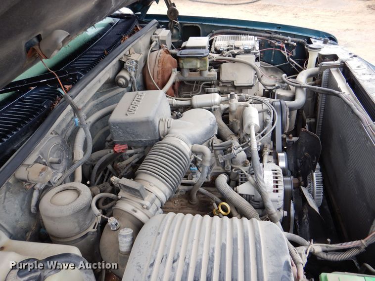 image for item MJ9961 1996 GMC Sierra 1500  Ext. Cab pickup truck