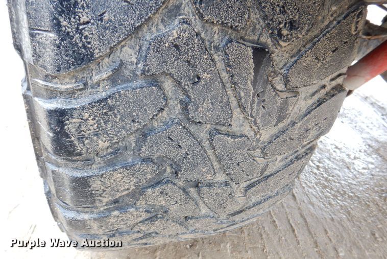 image for item MJ9961 1996 GMC Sierra 1500  Ext. Cab pickup truck