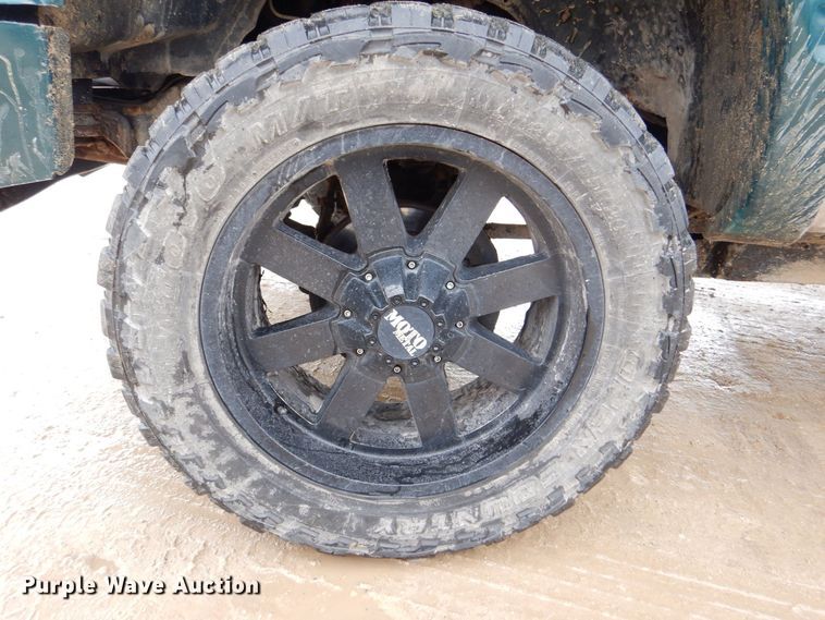 image for item MJ9961 1996 GMC Sierra 1500  Ext. Cab pickup truck