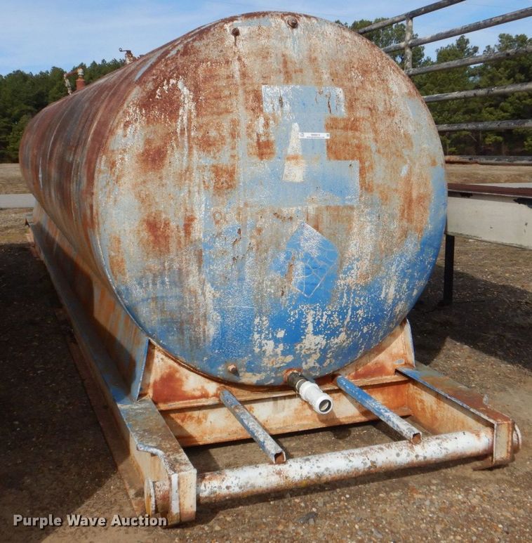 image for item MM9614 Fuel tank