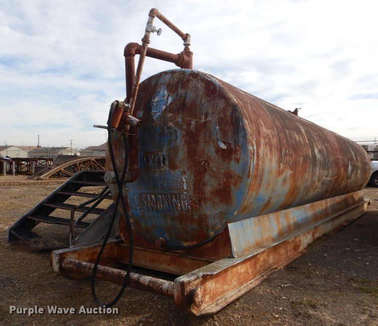 image for item MM9614 Fuel tank