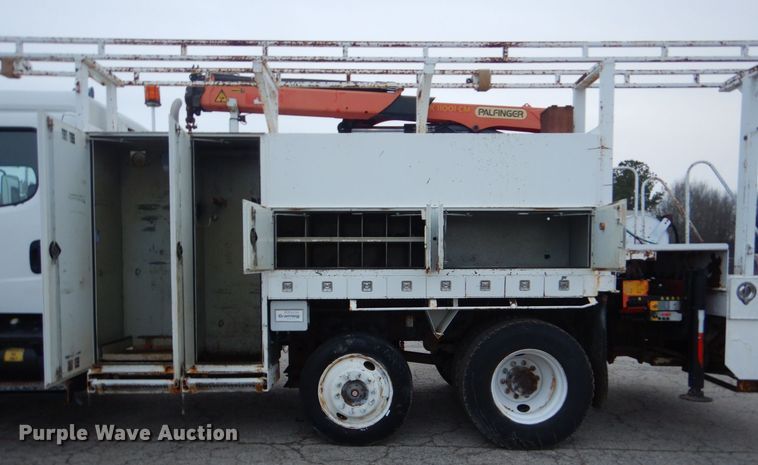 image for item MM9627 2010 Freightliner Business Class M2  utility / service truck