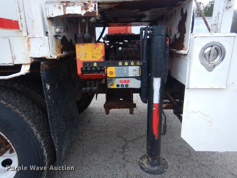 image for item MM9627 2010 Freightliner Business Class M2  utility / service truck