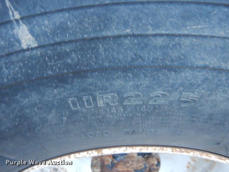 image for item MM9627 2010 Freightliner Business Class M2  utility / service truck