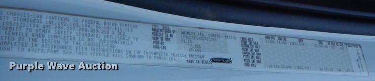 image for item MM9627 2010 Freightliner Business Class M2  utility / service truck