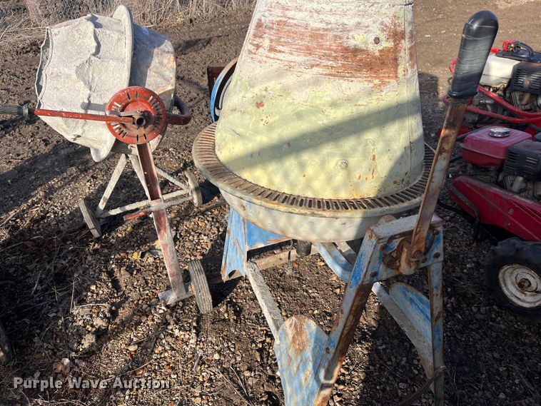 image for item MN9498 (2) concrete mixers