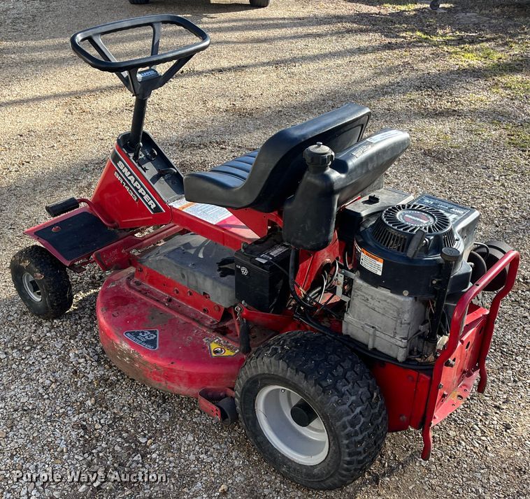 image for item MN9516 Snapper SR1433  lawn mower