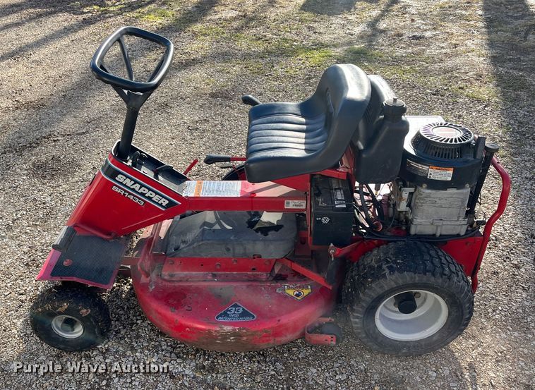 image for item MN9516 Snapper SR1433  lawn mower