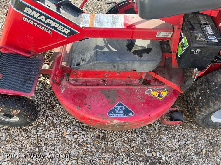image for item MN9516 Snapper SR1433  lawn mower