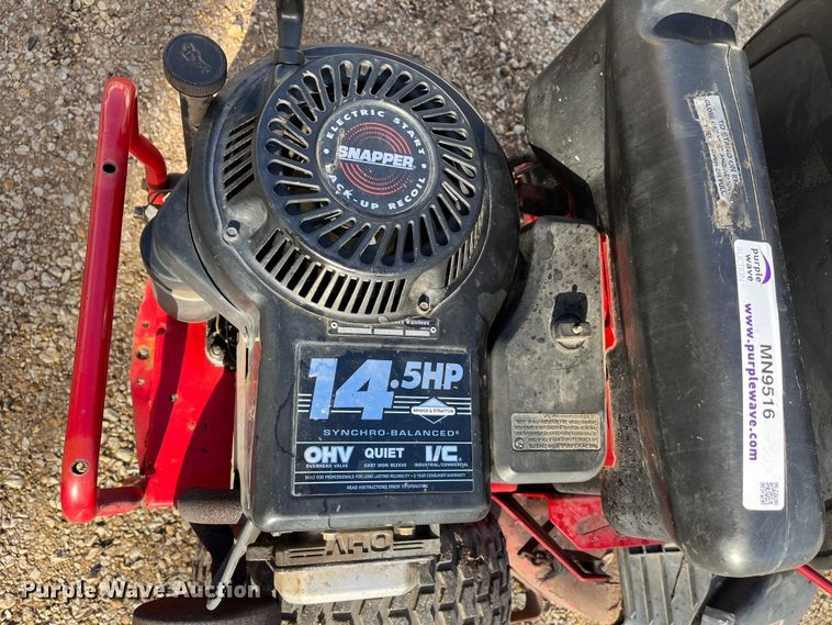 image for item MN9516 Snapper SR1433  lawn mower