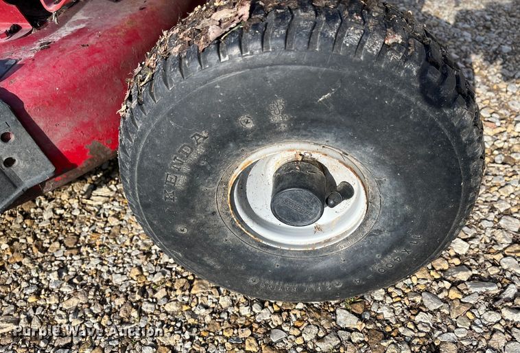 image for item MN9516 Snapper SR1433  lawn mower