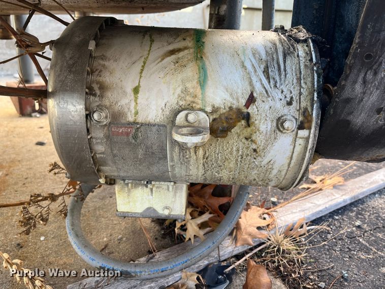 image for item MN9521 (3) Permanently Sanitary wet mixers