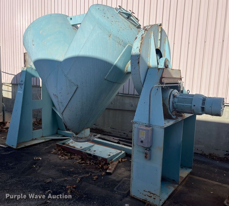 image for item MN9522 (2) Patterson-Kelly twin shell dry blenders