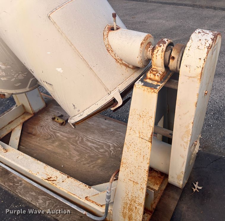 image for item MN9522 (2) Patterson-Kelly twin shell dry blenders