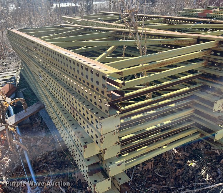 image for item MN9525 Pallet racking