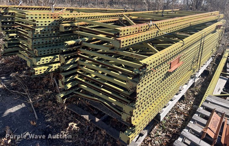 image for item MN9525 Pallet racking