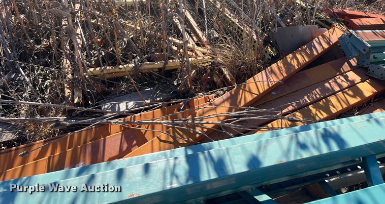 image for item MN9525 Pallet racking