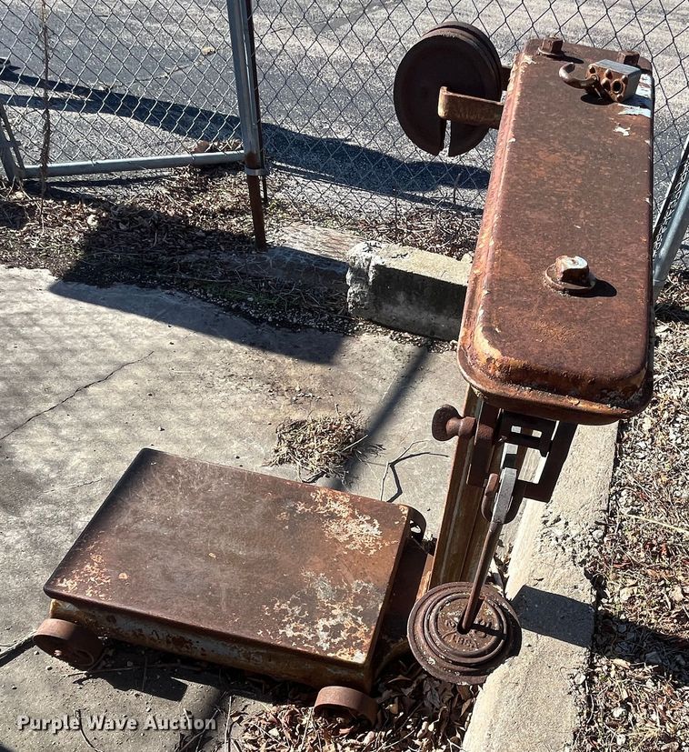 image for item MN9526 Tools