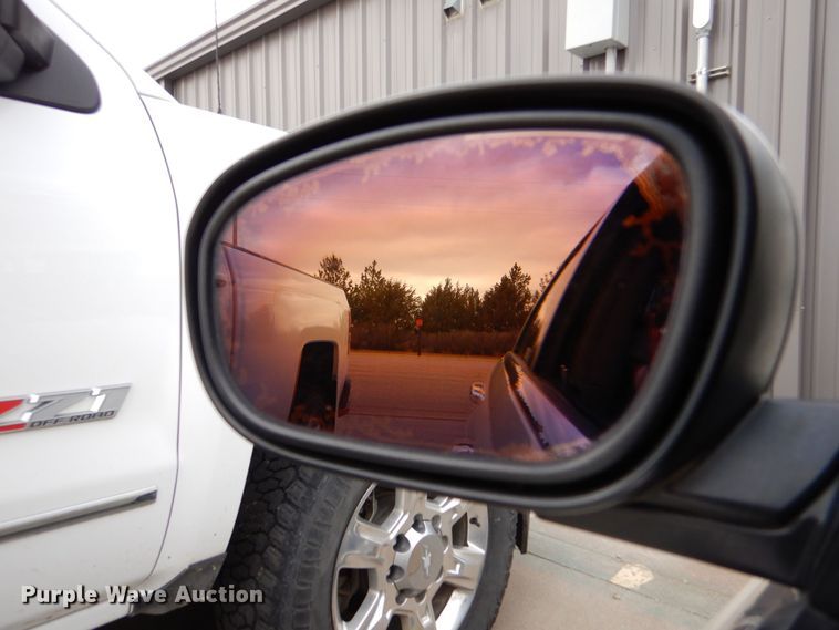 image for item MP9040 2006 Chrysler 300C