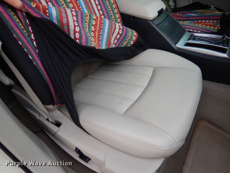 image for item MP9040 2006 Chrysler 300C