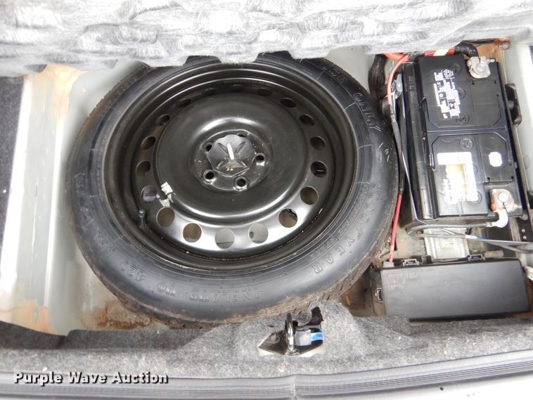 image for item MP9040 2006 Chrysler 300C