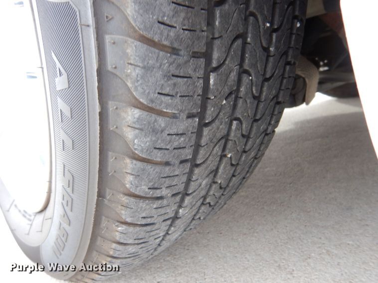 image for item MP9040 2006 Chrysler 300C