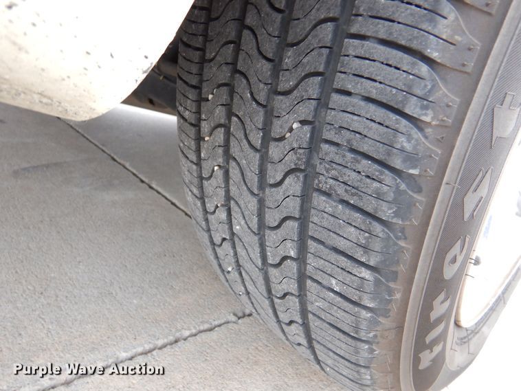 image for item MP9040 2006 Chrysler 300C