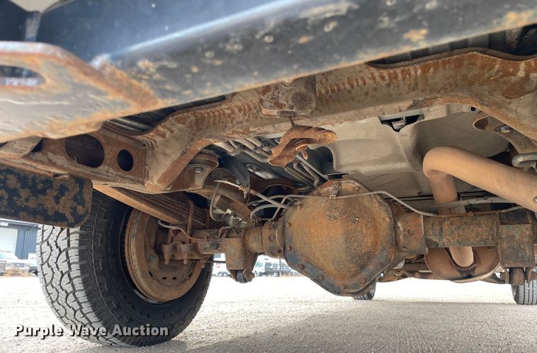 image for item MP9041 2002 Chevrolet Express 3500  van