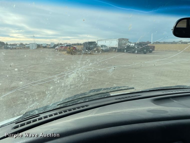 image for item MP9041 2002 Chevrolet Express 3500  van