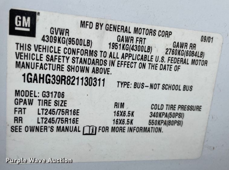 image for item MP9041 2002 Chevrolet Express 3500  van