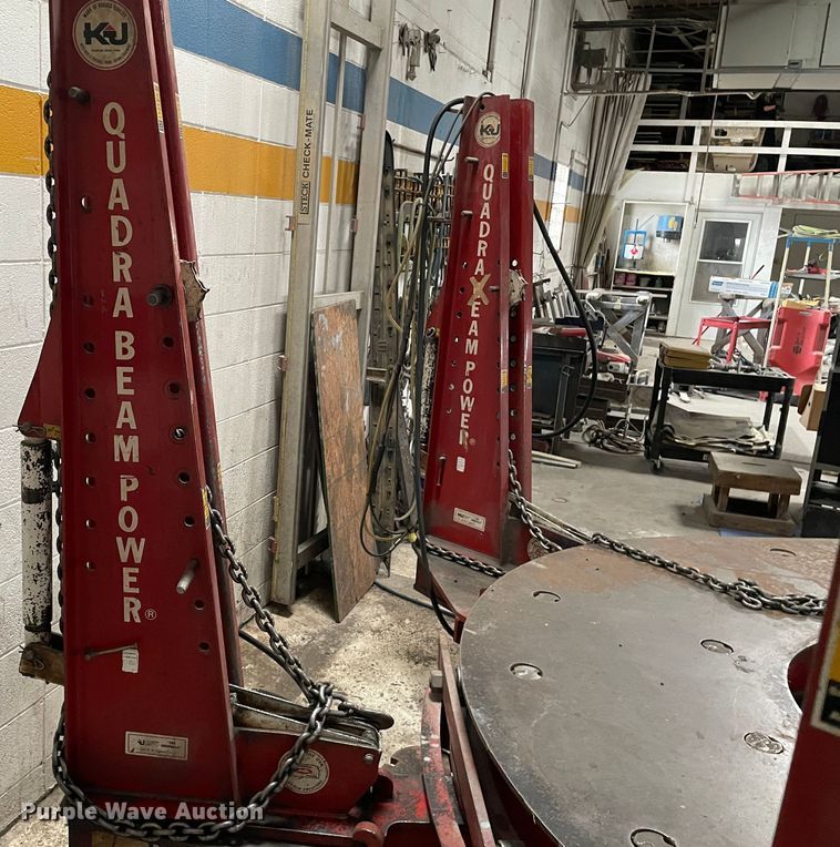 Kansas Jack MagnaRack collision frame straightener in Garden City, KS