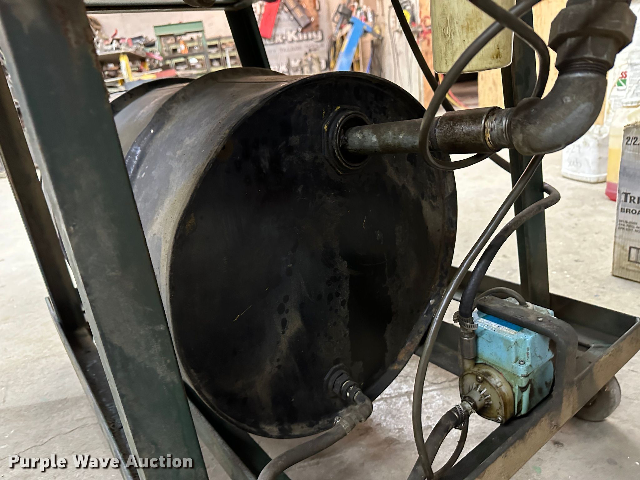 Parts cleaner in Quinter, KS Item JD9622 sold Purple Wave