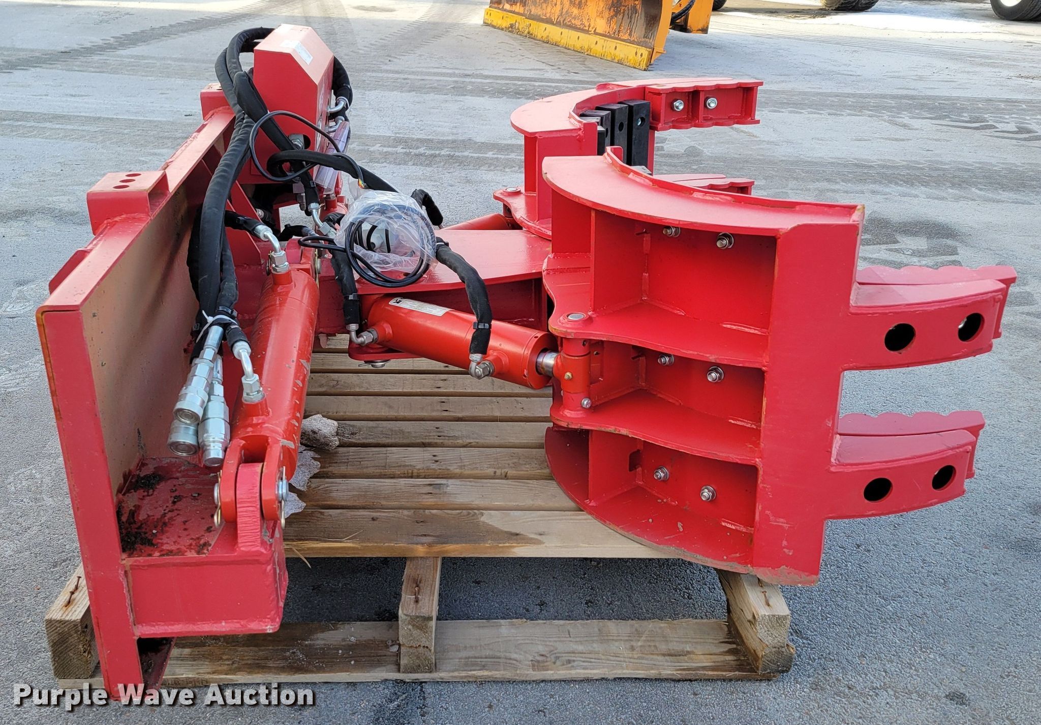 2022 Handy Attachments HRTH43 skid steer rock and tree handler in