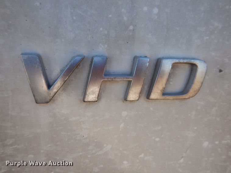 image for item DK2041 2020 Volvo VHD  dump truck