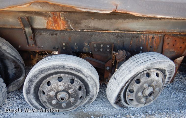 image for item DK2041 2020 Volvo VHD  dump truck