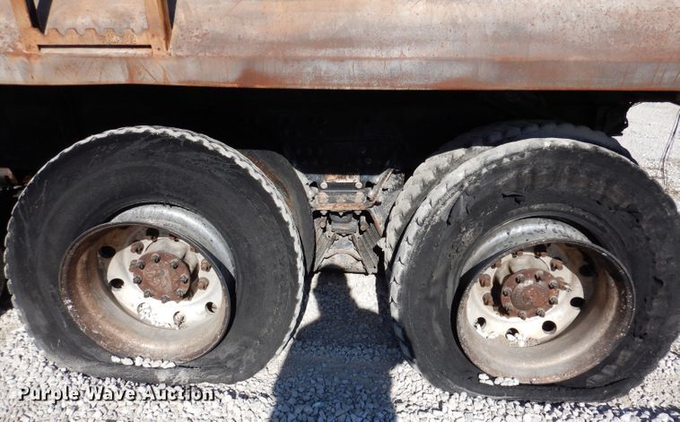 image for item DK2041 2020 Volvo VHD  dump truck