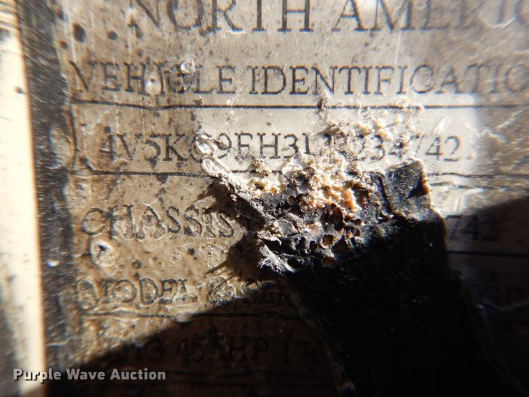 image for item DK2041 2020 Volvo VHD  dump truck