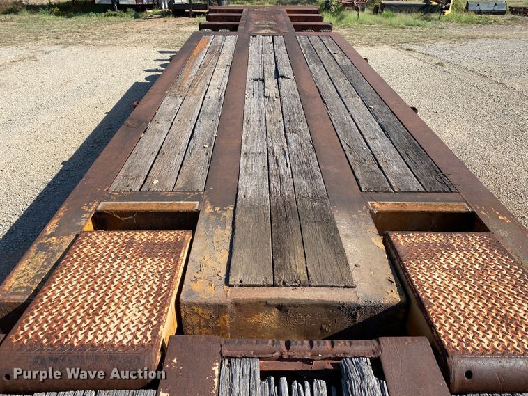 image for item DK6474 1980 Trailmobile 50-L-3FSG oilfield trailer