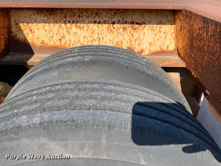 image for item DK6474 1980 Trailmobile 50-L-3FSG oilfield trailer