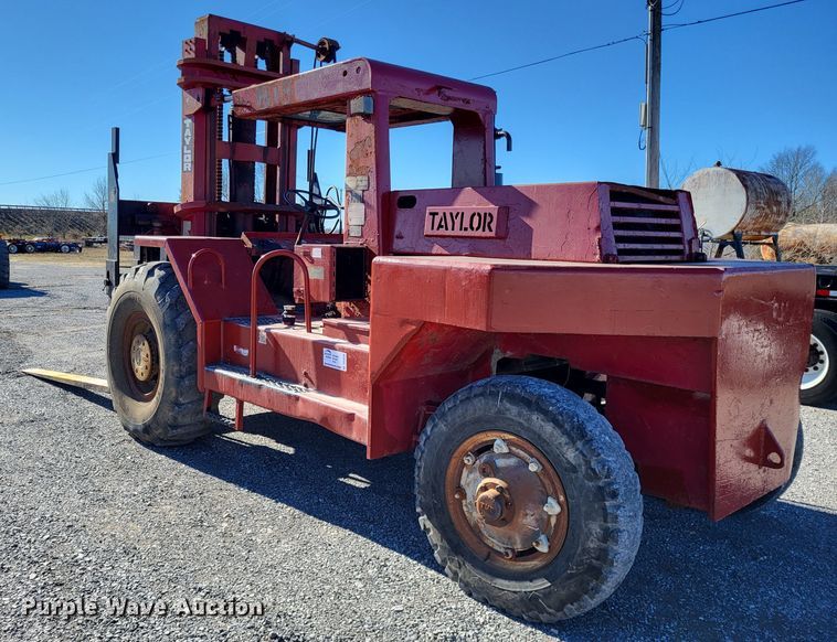 image for item DO3530 1971 Taylor Y-20-BW0  forklift