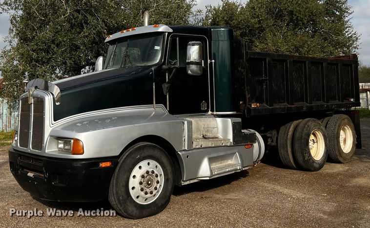 image for item DQ1946 1992 Kenworth T660  dump truck