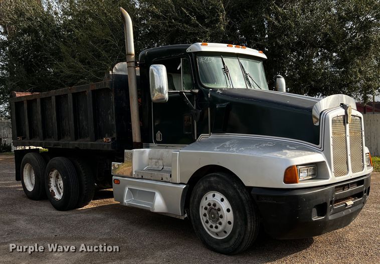 image for item DQ1946 1992 Kenworth T660  dump truck