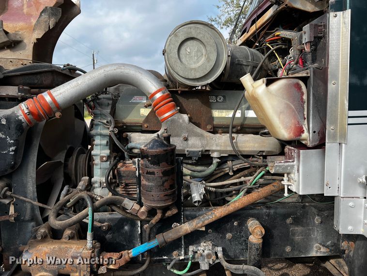 image for item DQ1946 1992 Kenworth T660  dump truck