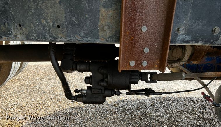 image for item DQ1946 1992 Kenworth T660  dump truck