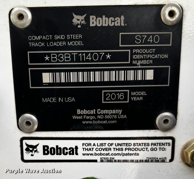 image for item DQ1947 2016 Bobcat S740  skid steer loader