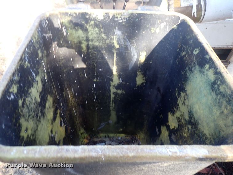 image for item DQ3898 1975 GMC 6000  bucket truck