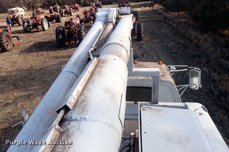 image for item DQ3898 1975 GMC 6000  bucket truck