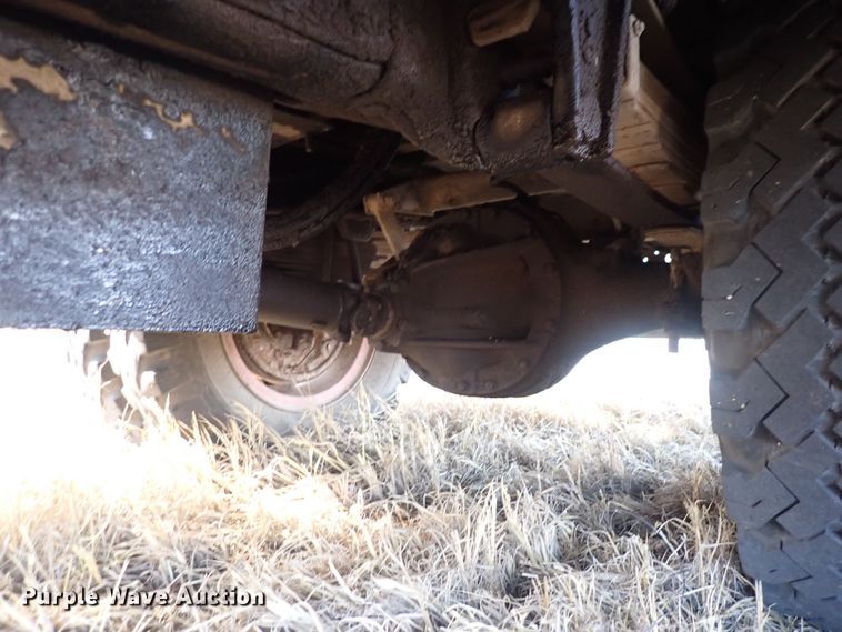 image for item DQ3898 1975 GMC 6000  bucket truck